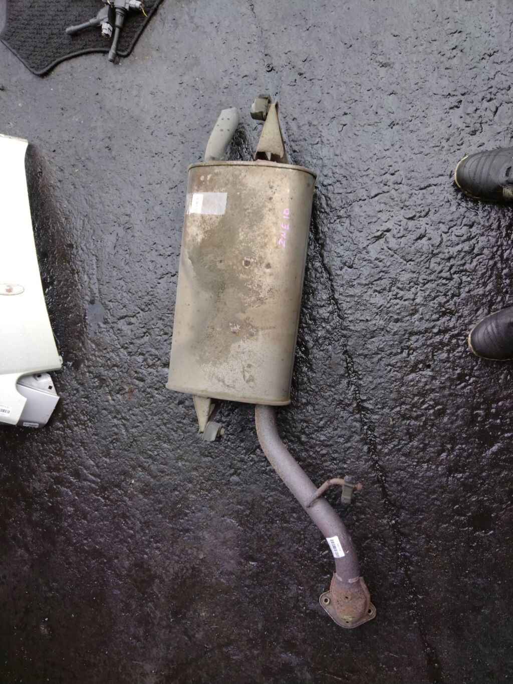 Глушитель на Toyota Wish ZNE10G 1ZZ-FE Фото 2