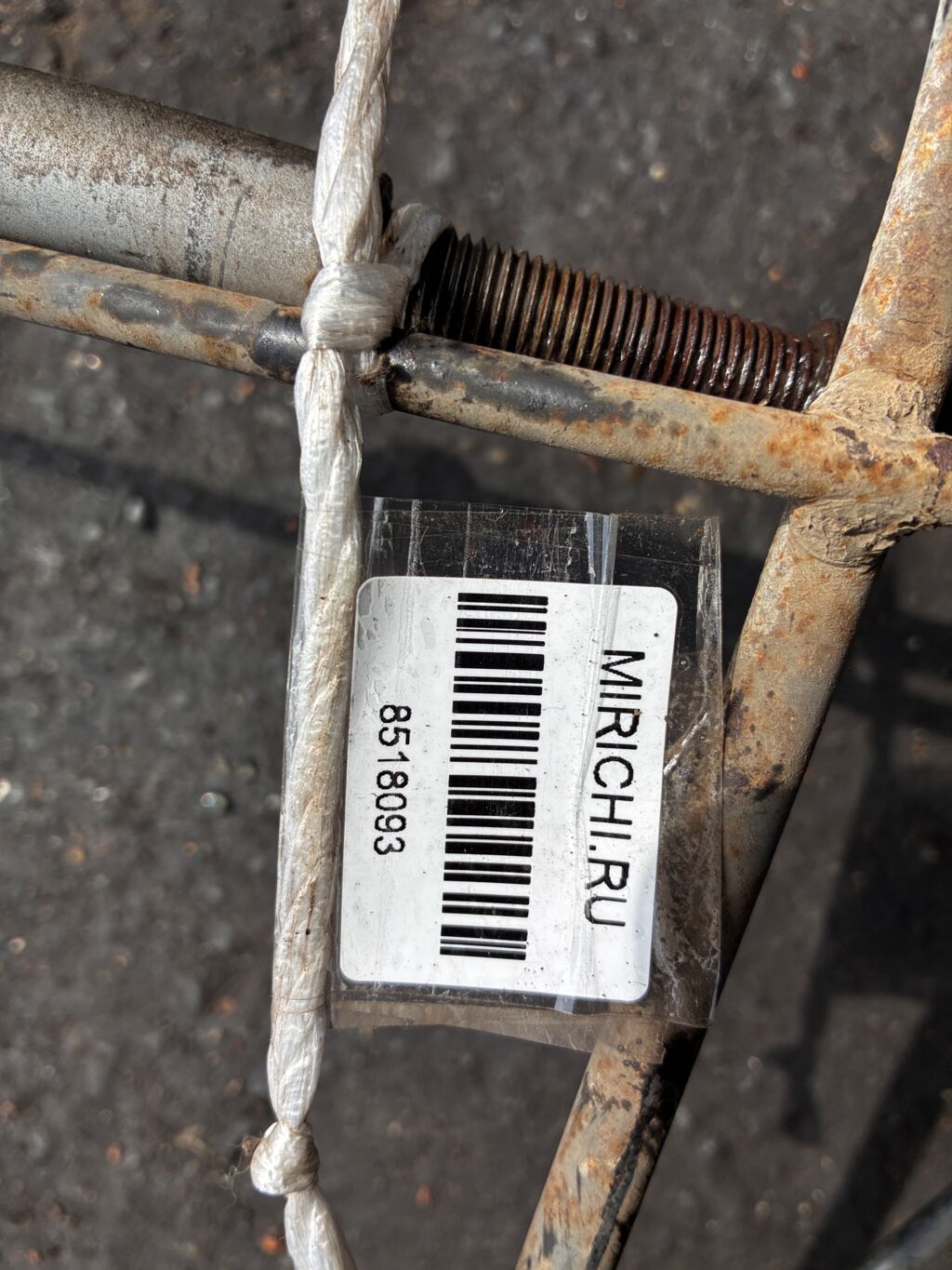 Крепление запасного колеса на Toyota Probox NCP51V