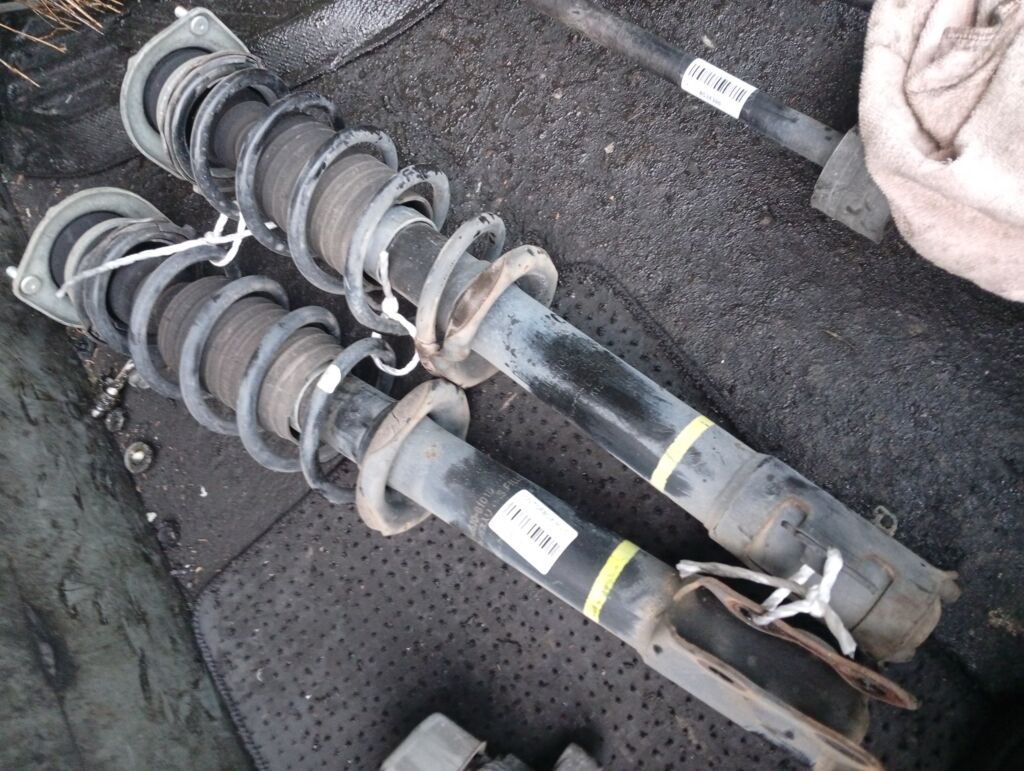 Стойка амортизатора на Toyota Passo KGC10 1KR-FE 312847  332120  48510-B1040  48510-B1040A  CR-049-6063  CR-049F-QNC10  CR8803  SJ-049-6063  SST0105  ST-049-6063  ST-049F-KGC10, Переднее расположение