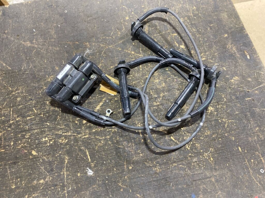 Катушка зажигания на Subaru Legacy Wagon BP5 EJ203 22433AA500  	22433AA580