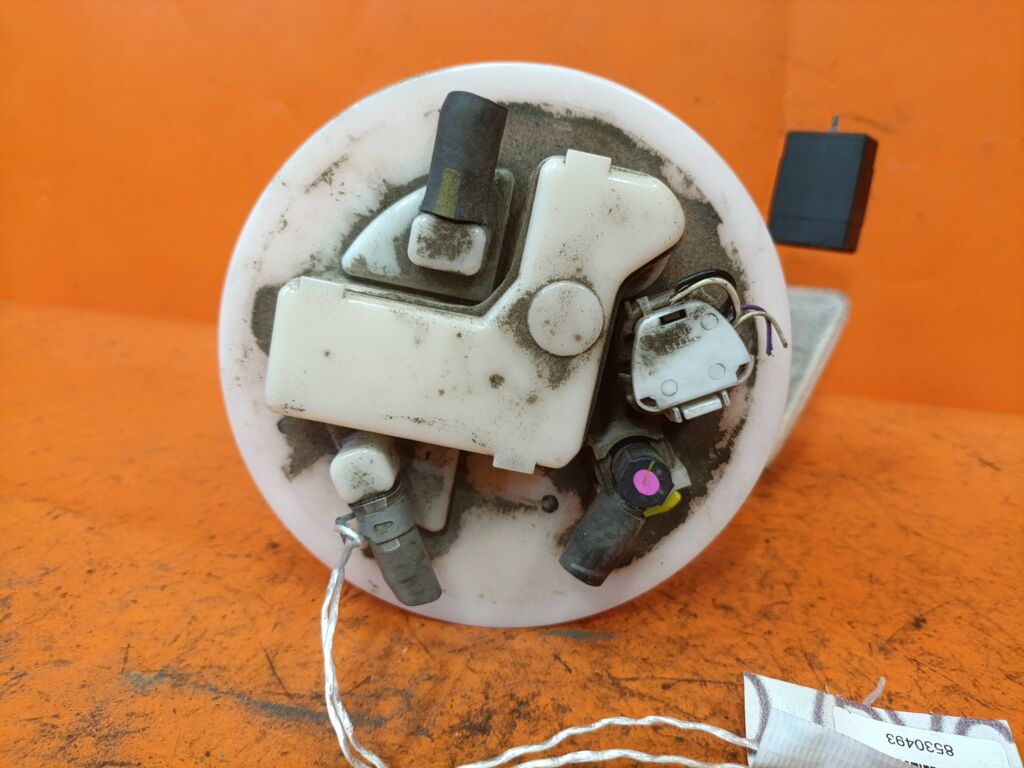 Бензонасос на Toyota Spade NCP141 1NZ-FE Фото 2