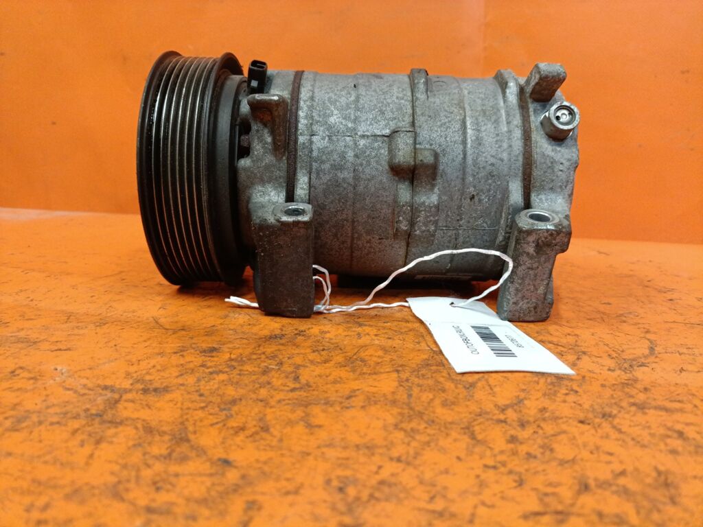 Компрессор кондиционера на Honda Stepwgn RF3 K20A Фото 4