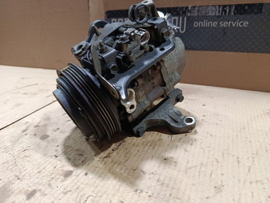 Компрессор кондиционера на Subaru Legacy Wagon BH5 EJ206