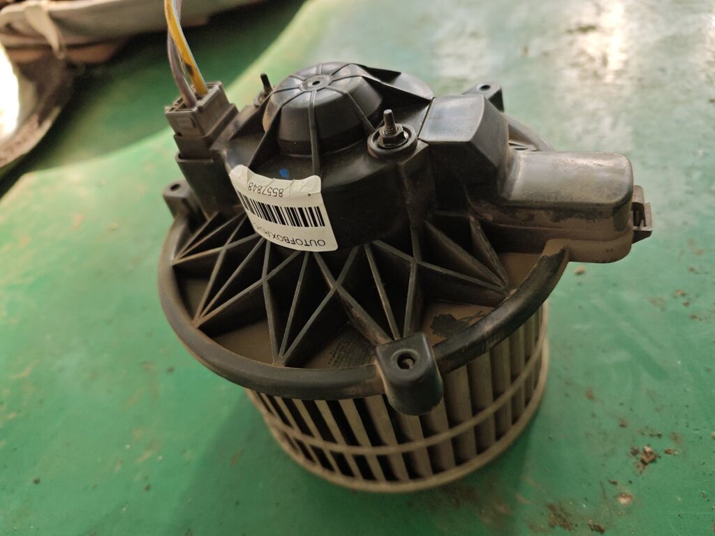 Мотор печки на Ford Mondeo 4 7G9T-18456-AA