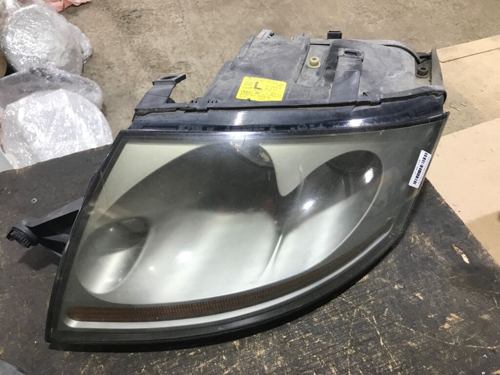 Фара на Audi Tt 8N 8NO941003BN, Левое расположение