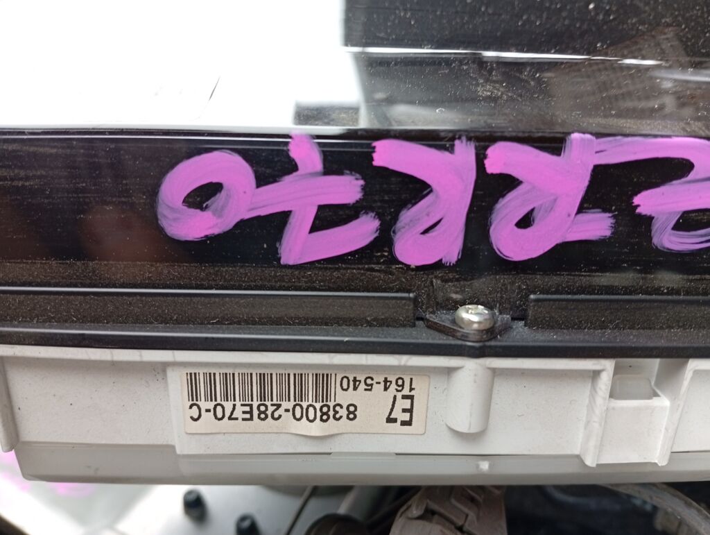 Спидометр на Toyota Noah ZRR70G 3ZR-FAE 83800-28E70-C