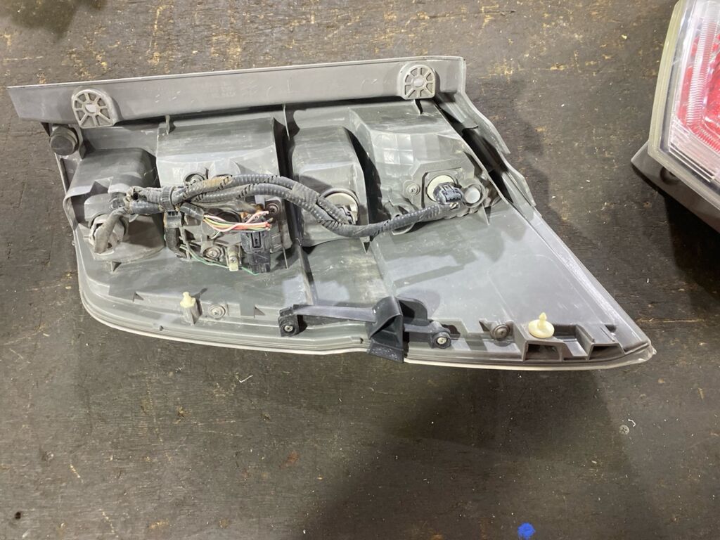 Стоп P8896 P8896 на Honda Stepwgn RK5 Фото 4
