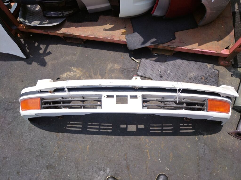 Бампер 52119-20710 на Toyota Carina AT170 Фото 2