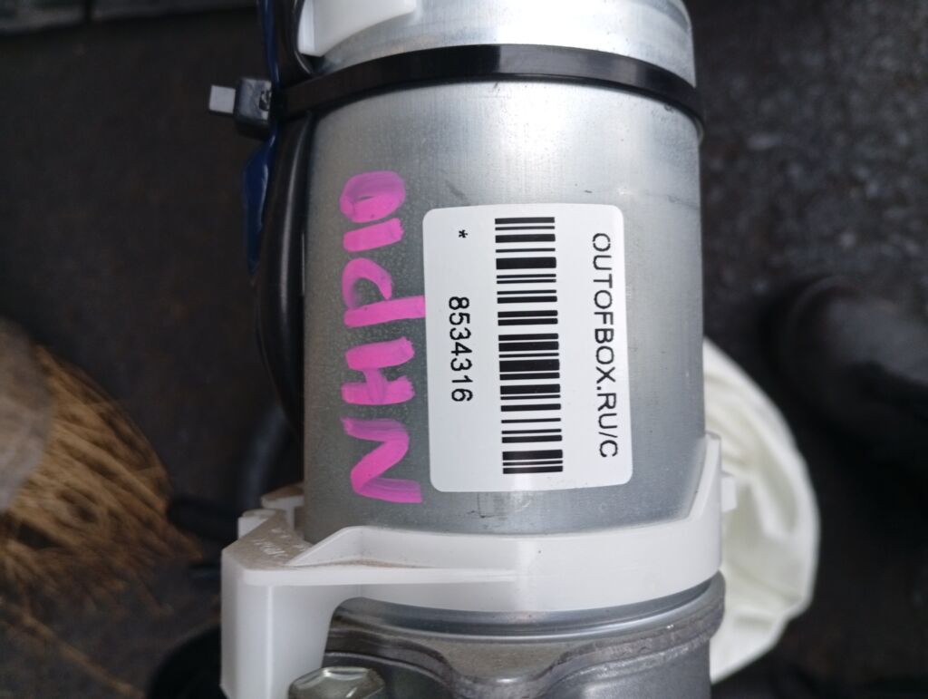 Рулевая колонка на Toyota Aqua NHP10 Фото 3