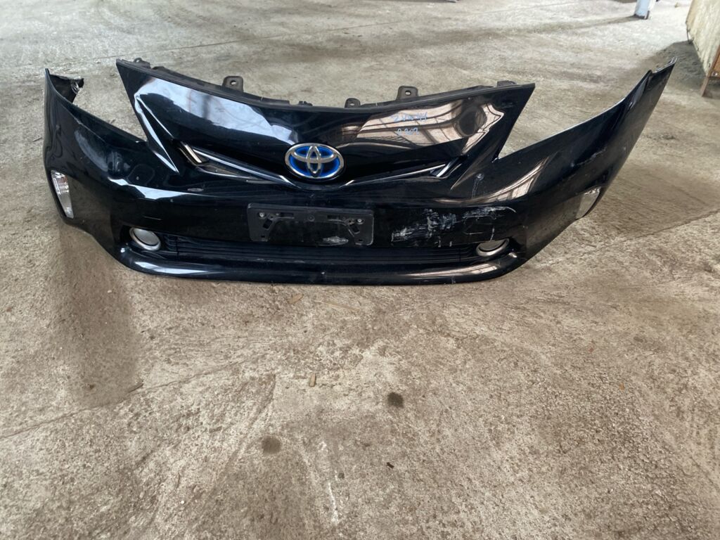 Бампер на Toyota Prius Alpha ZVW41W, Переднее расположение