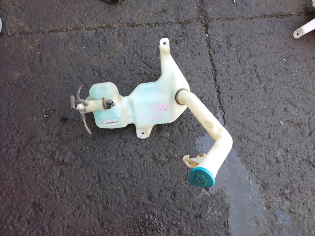 Бачок омывателя на Honda Freed GB3 Фото 2