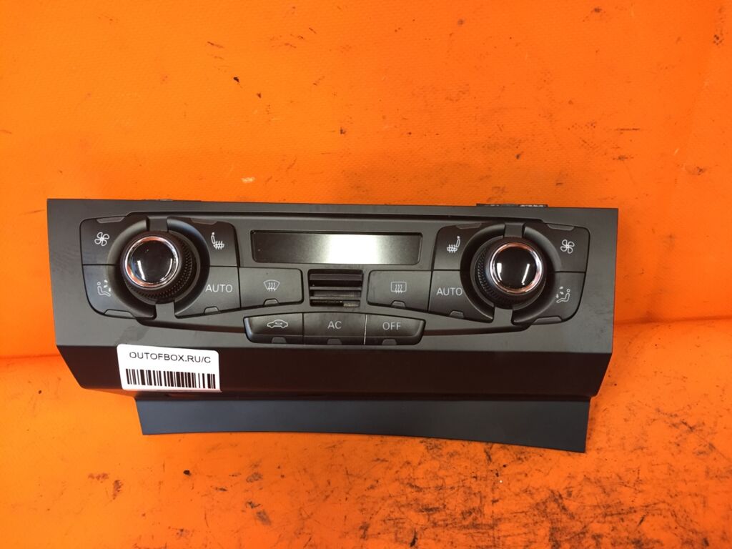 Блок управления климатконтроля на Audi A4 8K 8T2820043T