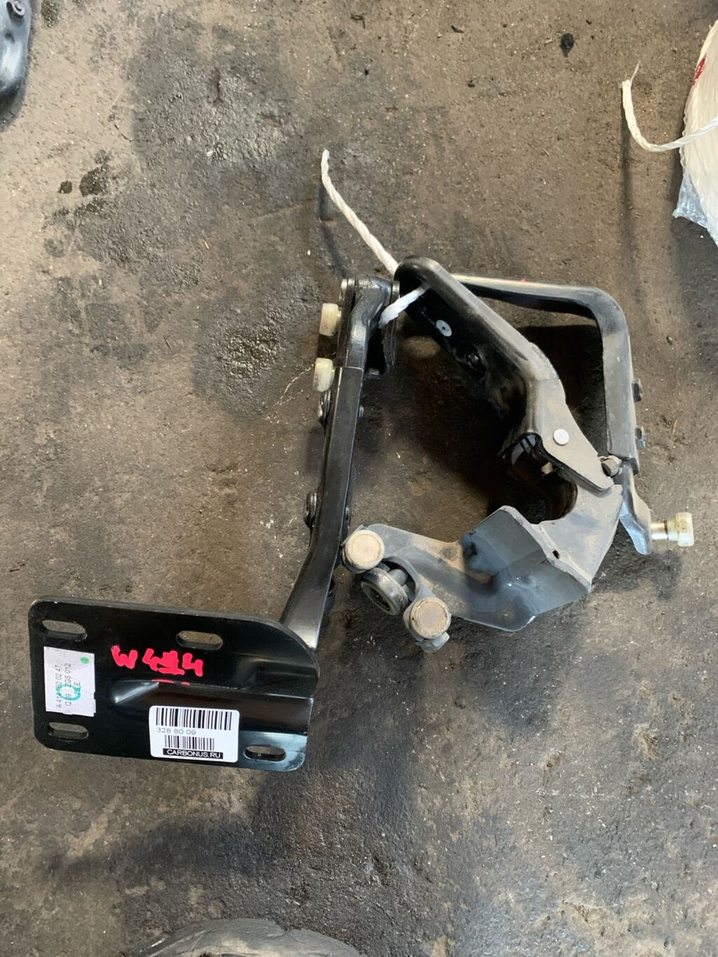 Ролик двери на Mercedes-Benz Vaneo W414.700 A4147600247  A4147600147  4147600047, Заднее Левое расположение