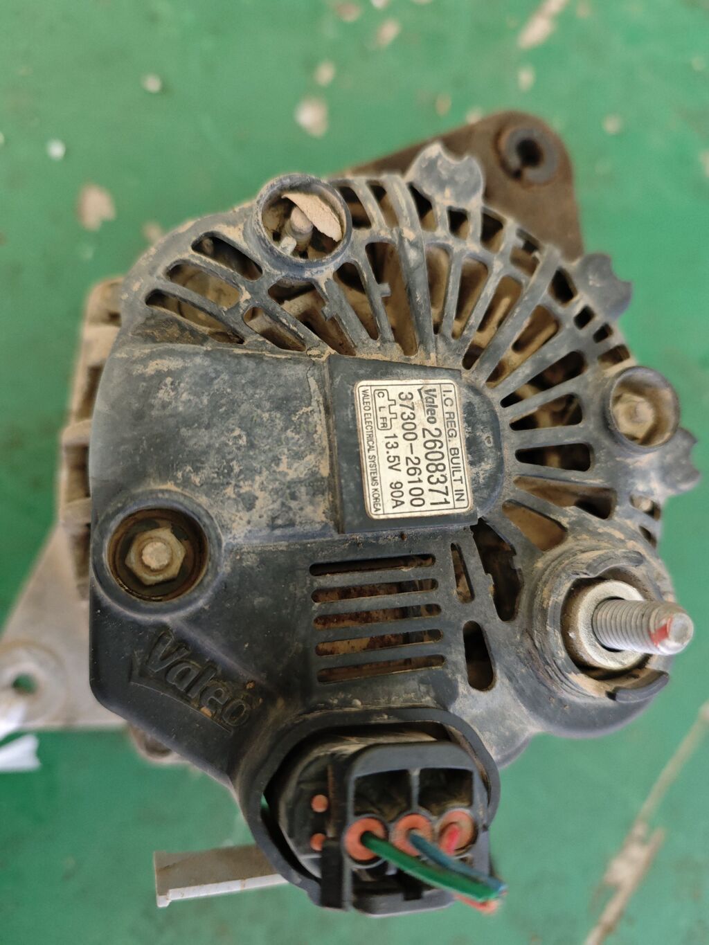 Генератор на Kia Rio JB G4EE 37300-26100