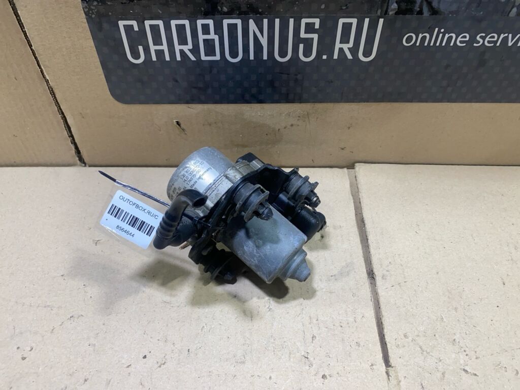 Вакуумный насос на Audi Tt 8N 1J0612181D