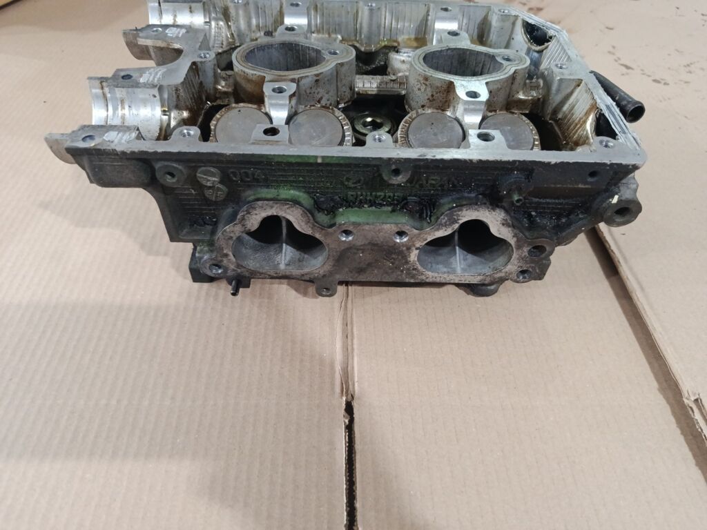 Головка блока цилиндров на Subaru Legacy Wagon BH5 EJ206 Фото 3