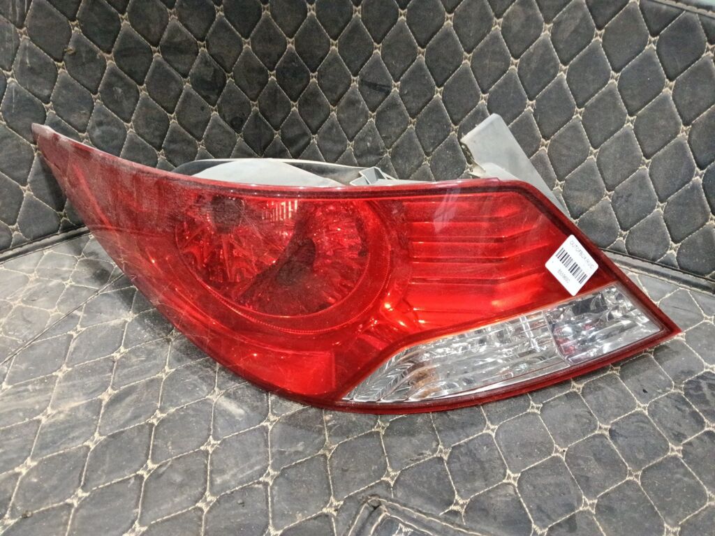 Стоп на Hyundai Solaris RB 92401-0U000, Левое расположение
