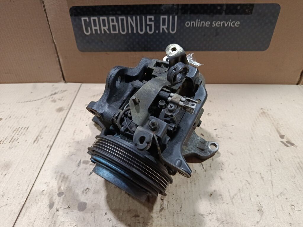 Компрессор кондиционера на Subaru Legacy Wagon BH5 EJ206 Фото 3