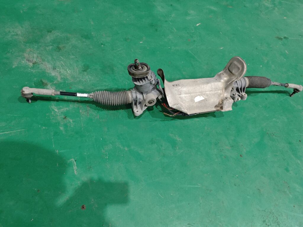 Рулевая рейка на Skoda Octavia 1Z CAXA 1K0909144M  1KD423051C