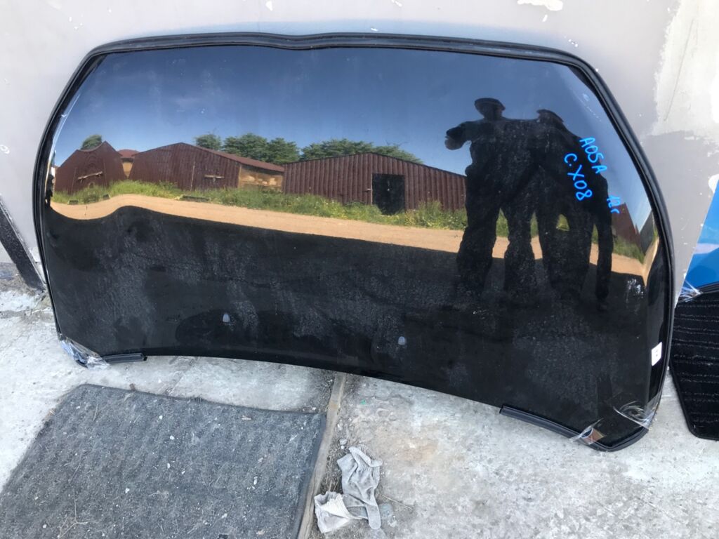Капот на Mitsubishi Mirage A05A