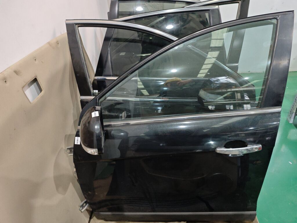 Дверь боковая на Chevrolet Captiva C100, Переднее Левое расположение