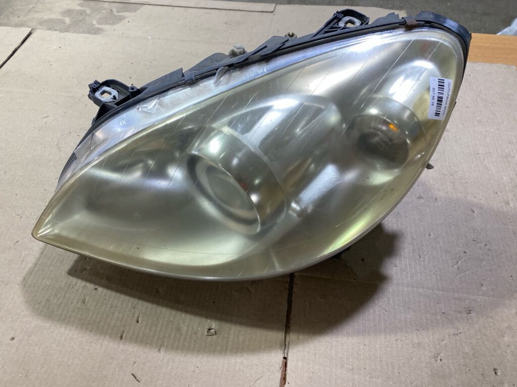 Фара на Mercedes-Benz B-Class T245.232 1894 A1698208561, Левое расположение