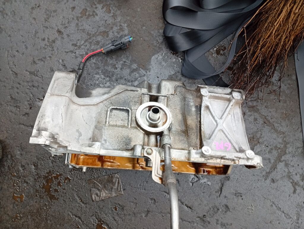 Поддон на Honda Fit Shuttle GP2 LDA Фото 2