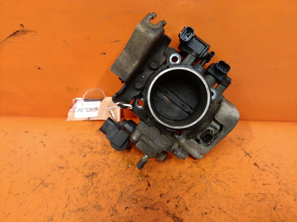Дроссельная заслонка на Honda Stepwgn RF3 K20A
