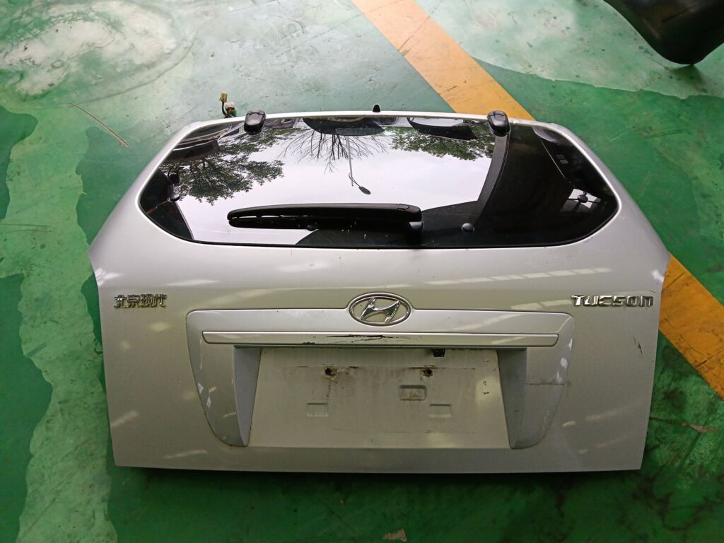 Дверь задняя на Hyundai Tucson JM