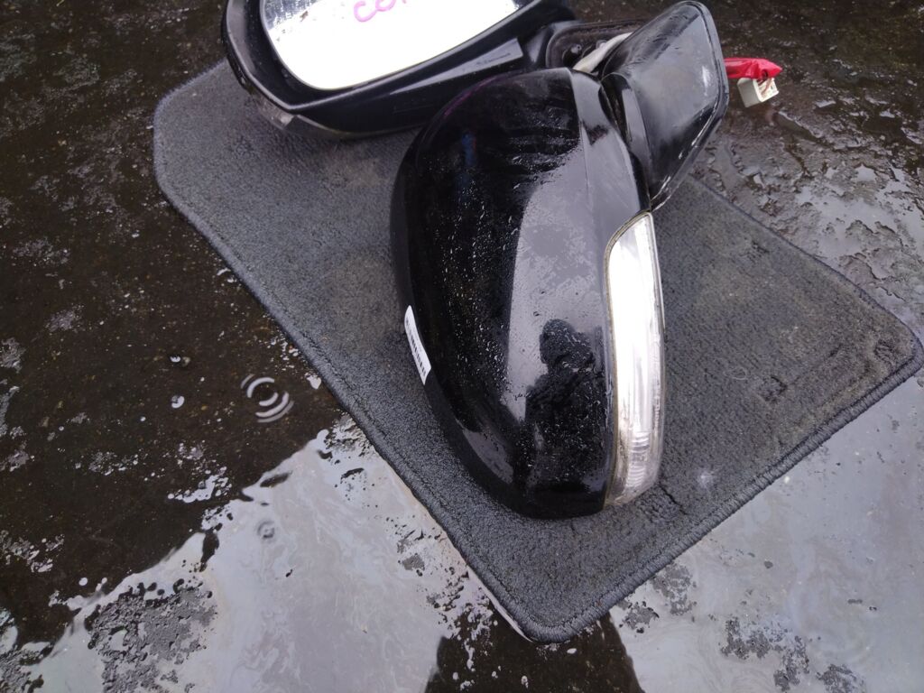 Зеркало двери боковой на Toyota Prius ZVW30 Фото 3