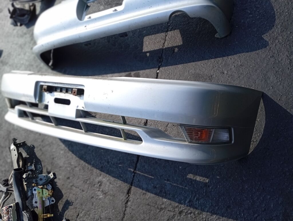 Бампер на Toyota Mark II GX90 22-241 52119-22810, Переднее расположение