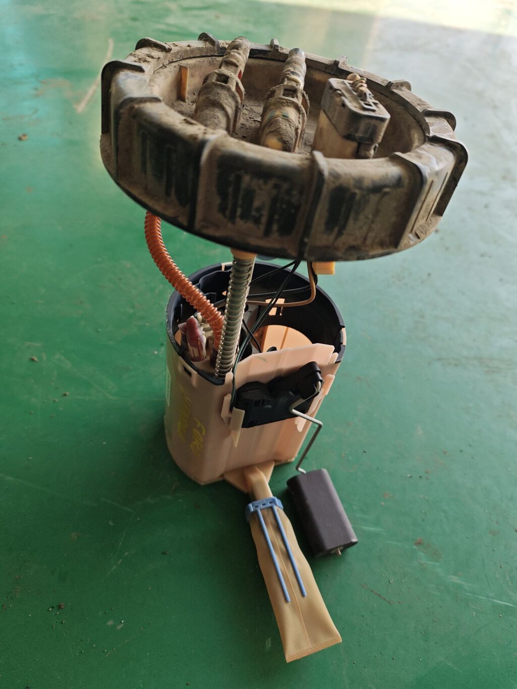 Бензонасос на Ford Mondeo 4 AG9N-9H307-CD