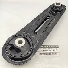 Крепление балки JAPANPARTS 11360-JD00A на Nissan Dualis NJ10 MR20DE Фото 3
