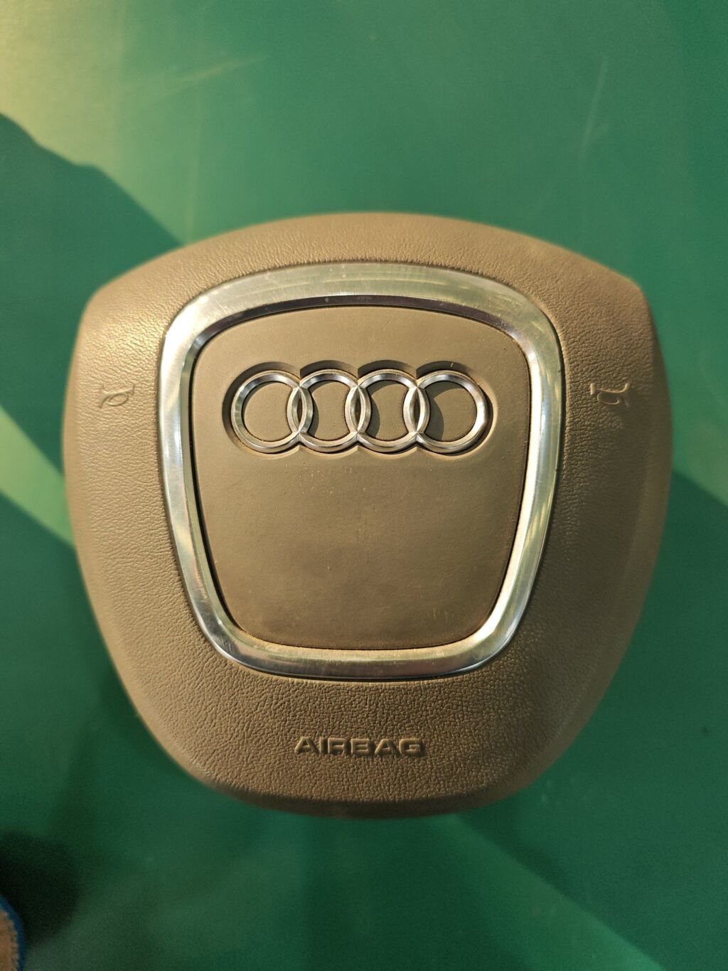 Air bag на Audi A6 4F 4F0880201AR