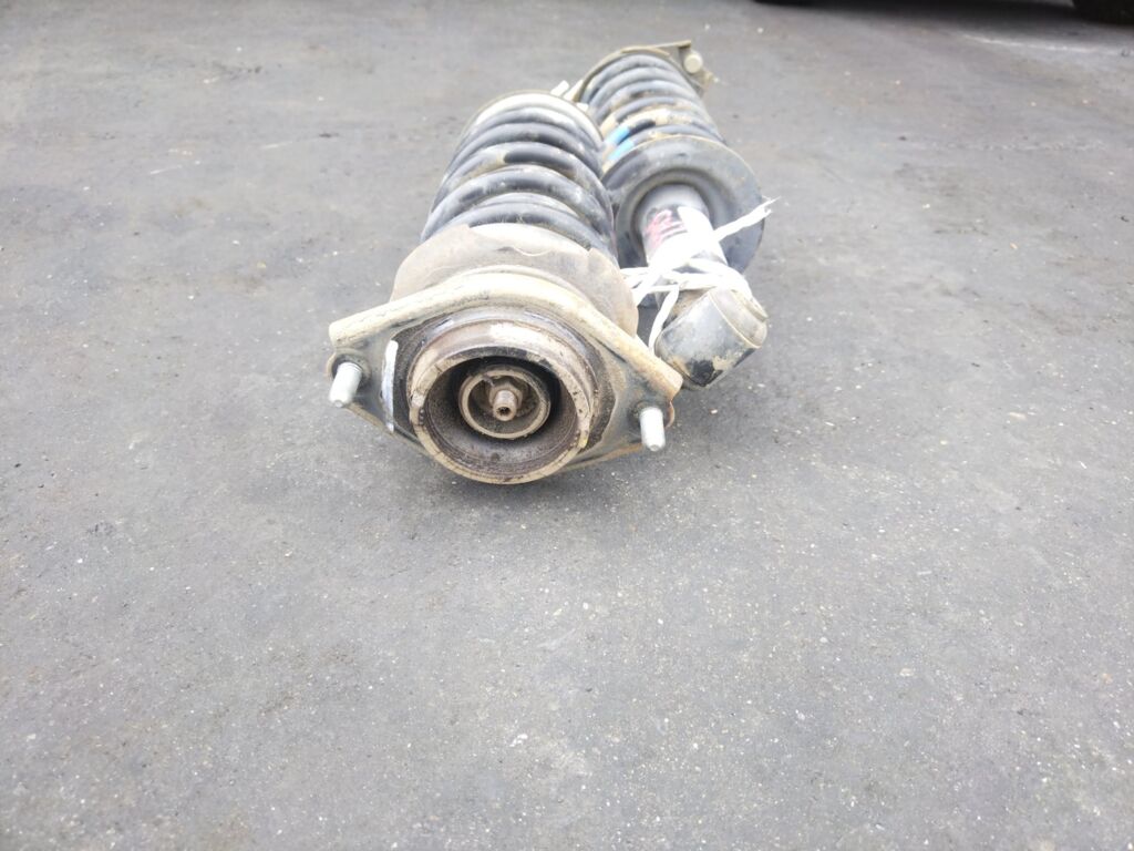 Стойка амортизатора на Subaru Exiga YA9 EJ253 Фото 5