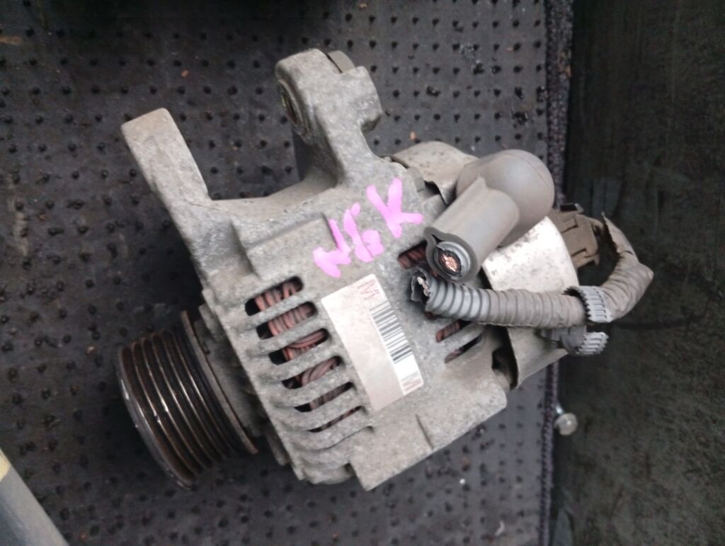 Генератор на Toyota Passo KGC10 1KR-FE 27060-B1010