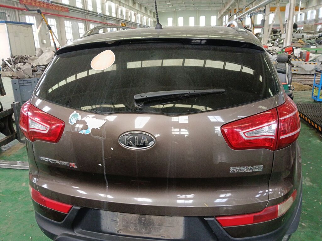 Дверь задняя на Kia Sportage SL