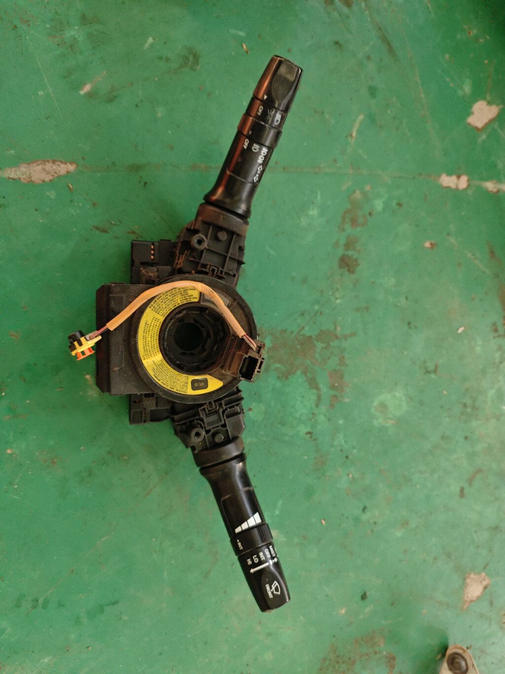 Шлейф-лента air bag на Kia Rio QB 93410-0U060  93420-0U000