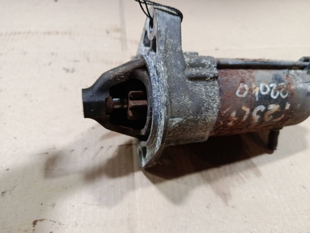 Стартер DENSO 28100-22040 на Toyota Vista ZZV50 1ZZ-FE Фото 3