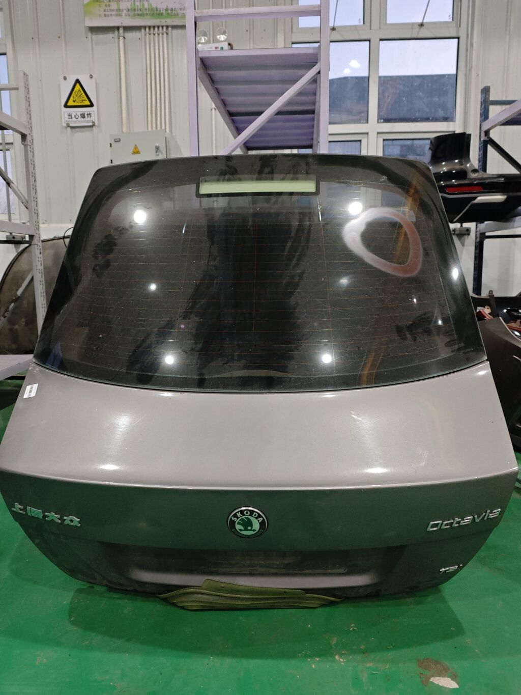 Дверь задняя на Skoda Octavia 2