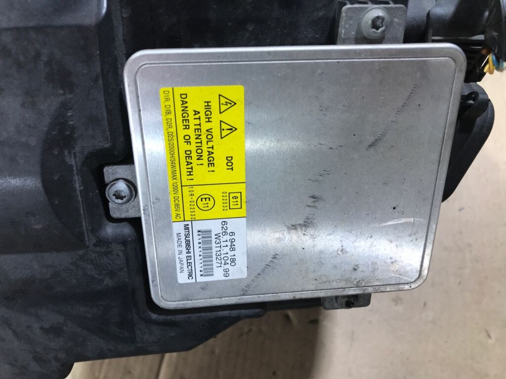 Фара 631169427409 631169427409,631169427409 на Bmw 3-Series E90 Фото 2