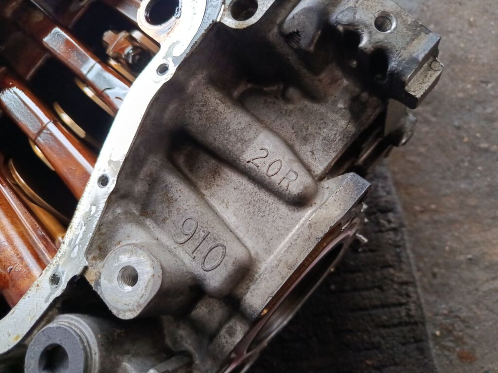 Блок двигателя на Subaru Legacy Wagon BH5 EJ206 Фото 10