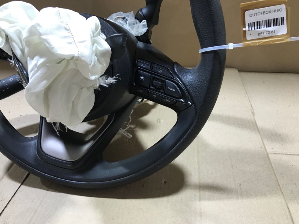 Руль на Toyota Yaris MXPH10 Фото 3