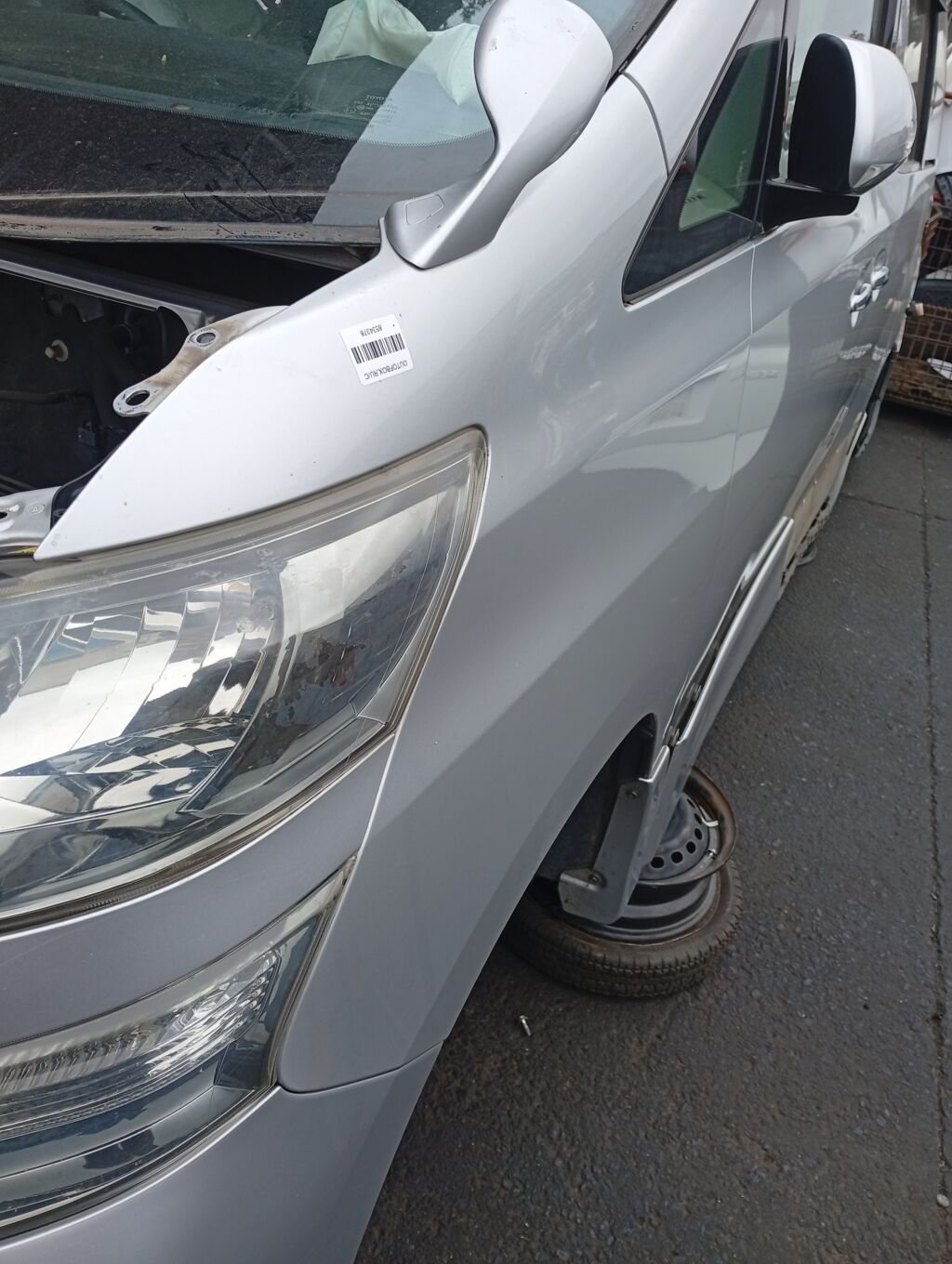 Крыло переднее на Toyota Vellfire ANH20W Фото 3