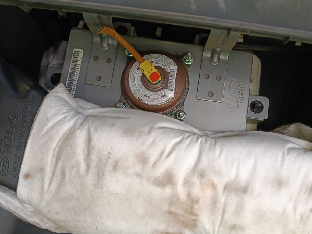 Air bag на Kia Sportage SL, Правое расположение