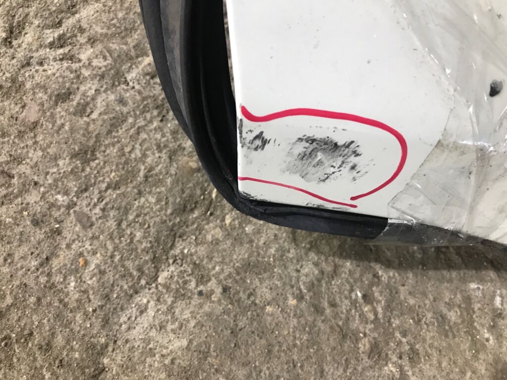Крыло переднее на Nissan Note E11 Фото 2
