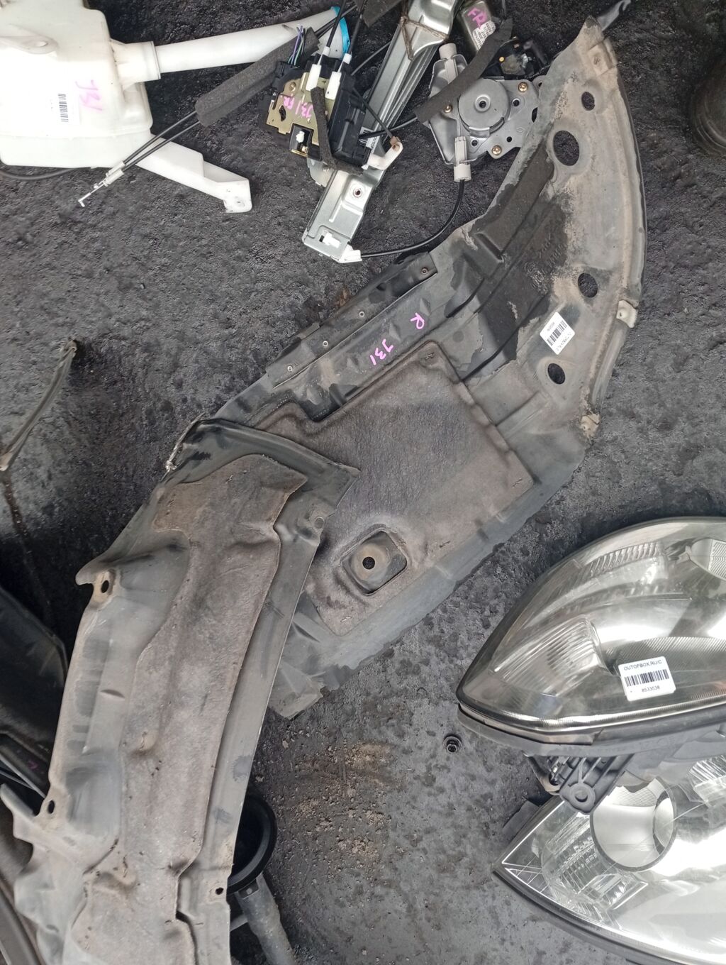 Подкрылок на Nissan Teana TNJ31 QR25DE 63844-9Y000, Переднее Правое расположение