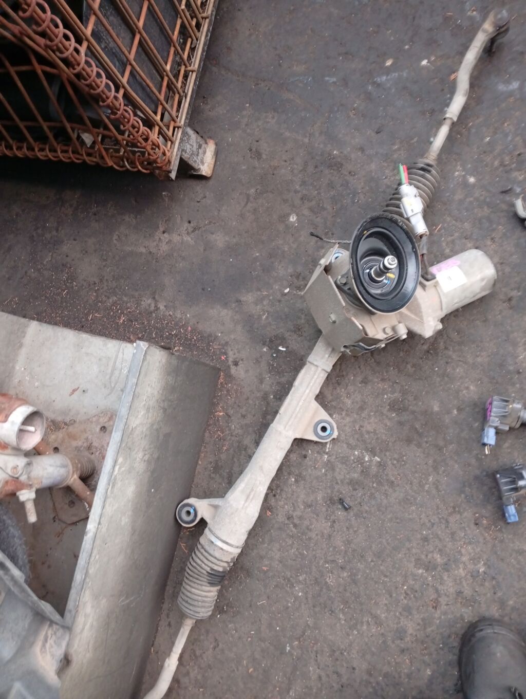 Рулевая рейка на Honda Fit GE6 L13A