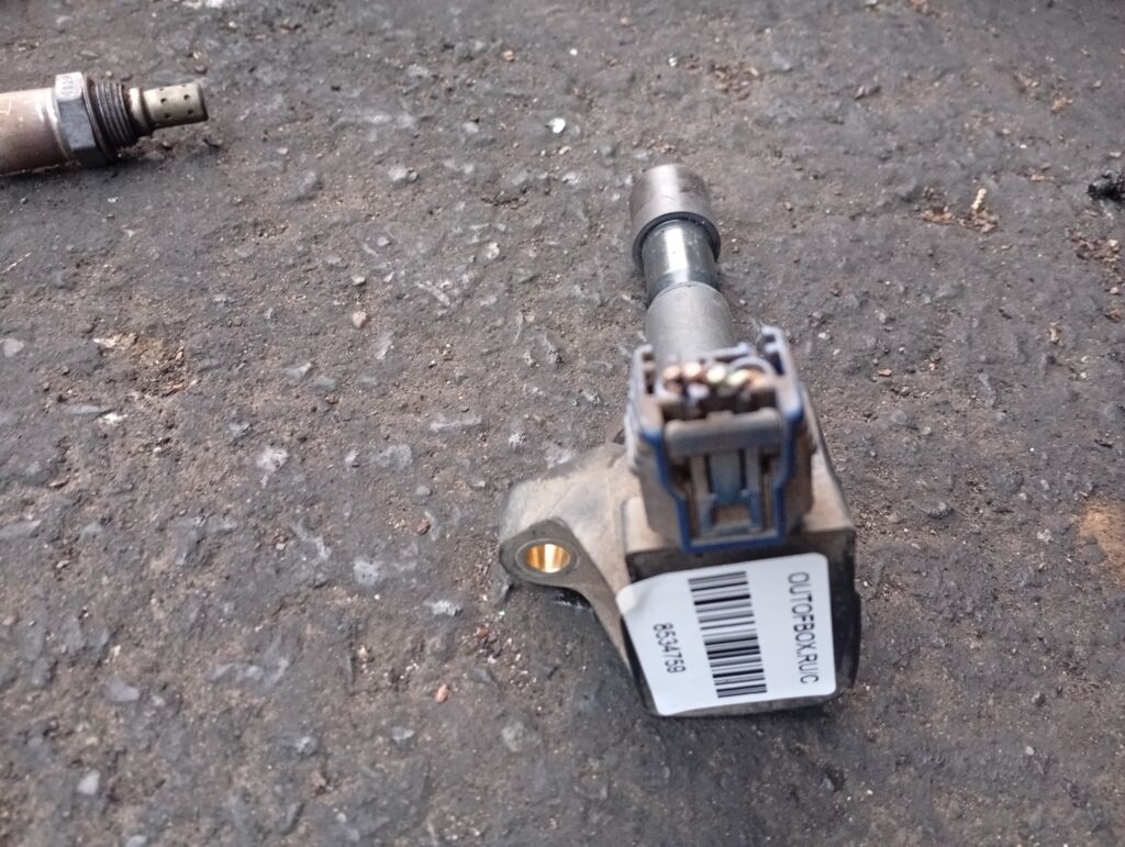 Катушка зажигания на Honda Fit GE6 L13A Фото 1