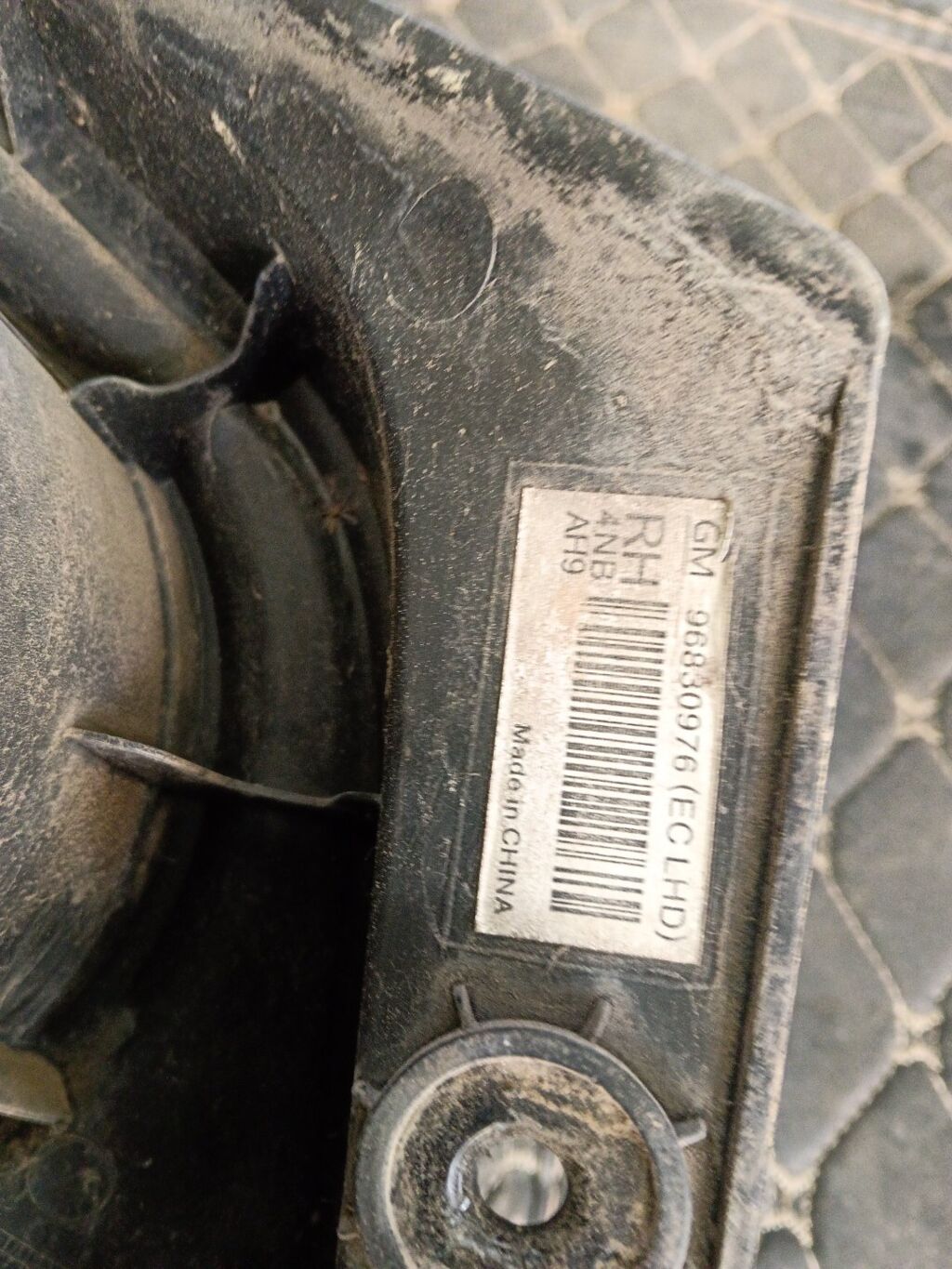 Стоп на Chevrolet Aveo T300 96830976, Правое расположение